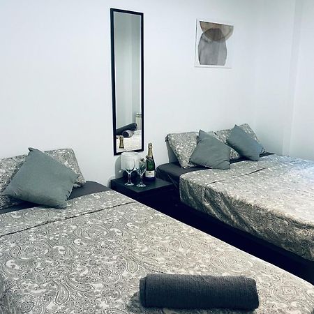 Bed and Breakfast Sepulveda R1 Барселона Экстерьер фото