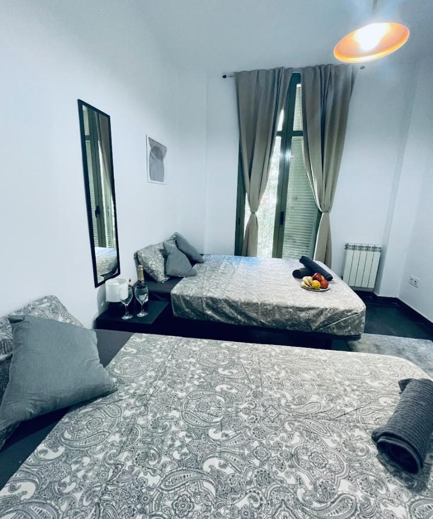 Bed and Breakfast Sepulveda R1 Барселона Экстерьер фото
